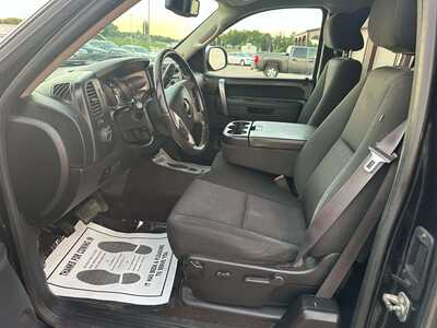 2013 Chevrolet SILVERADO 1500, $3999. Photo 6