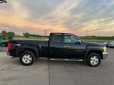 2013 Chevrolet SILVERADO 1500, $3999. Photo 9