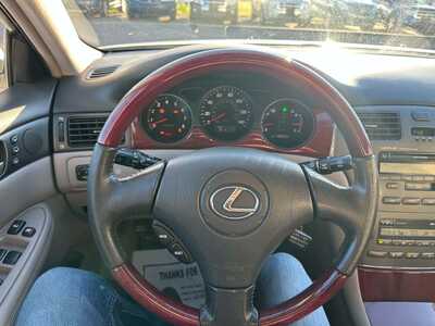 2003 Lexus ES 300, $999. Photo 5