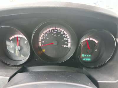 2009 Dodge Caravan, Grand, $1900. Photo 4