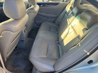 2003 Lexus ES Series, $999. Photo 8