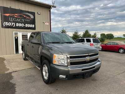 2011 Chevrolet SILVERADO 1500, $7500. Photo 3