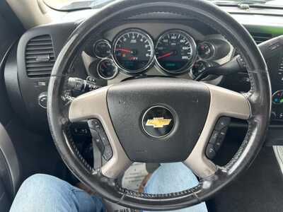 2012 Chevrolet SILVERADO 1500, $4500. Photo 5