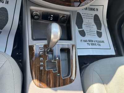 2011 Hyundai Santa Fe, $3999. Photo 6