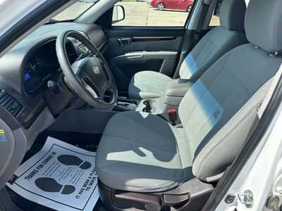 2011 Hyundai Santa Fe, $3999. Photo 7