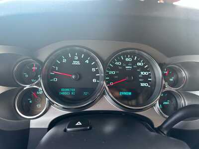 2011 Chevrolet SILVERADO 1500, $5999. Photo 4