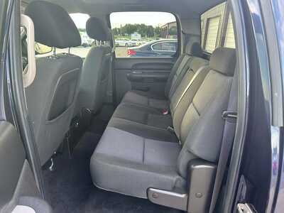 2011 Chevrolet 1500 Crew Cab, $5999. Photo 7