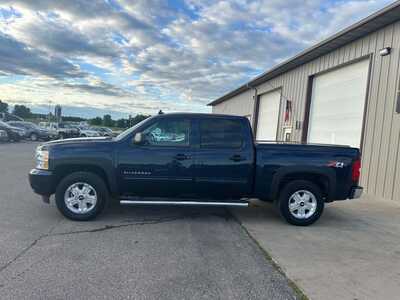 2011 Chevrolet 1500 Crew Cab, $5999. Photo 8