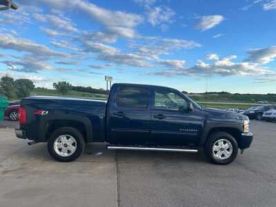 2011 Chevrolet 1500 Crew Cab, $5999. Photo 9