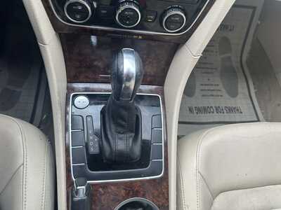 2013 Volkswagen Passat, $4999. Photo 7