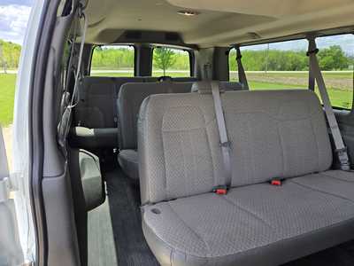 2013 Chevrolet Van,Passenger, $15395. Photo 11