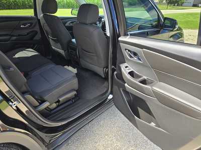2020 Chevrolet Traverse, $18795. Photo 11