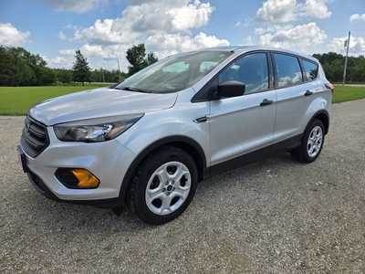 2019 Ford Escape, $10895. Photo 2