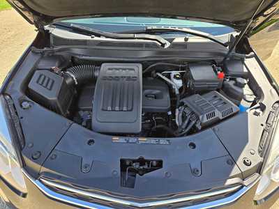 2017 Chevrolet Equinox, $6895. Photo 7