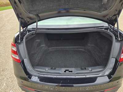 2016 Ford Taurus, $9895. Photo 12