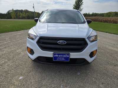 2019 Ford Escape, $10895. Photo 3