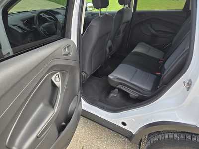 2019 Ford Escape, $10895. Photo 9