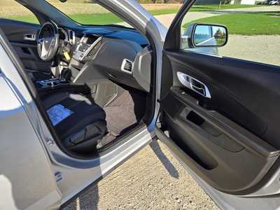 2016 Chevrolet Equinox, $8995. Photo 10