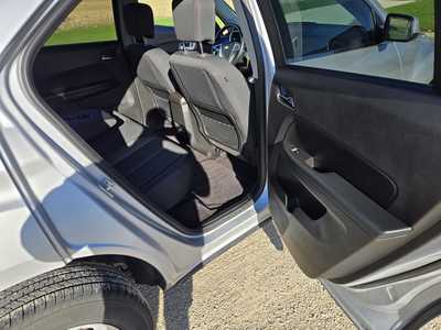 2016 Chevrolet Equinox, $8995. Photo 11