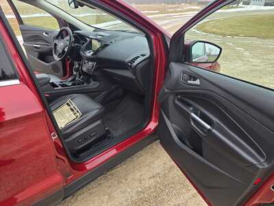 2017 Ford Escape, $8995. Photo 10