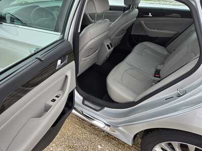 2015 Hyundai Sonata, $8795. Photo 9