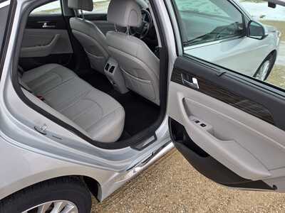 2015 Hyundai Sonata, $8795. Photo 11