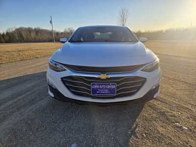 2021 Chevrolet Malibu, $13895. Photo 3