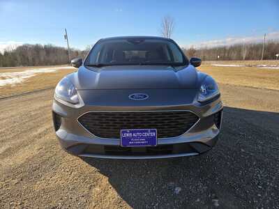 2021 Ford Escape, $13395. Photo 3