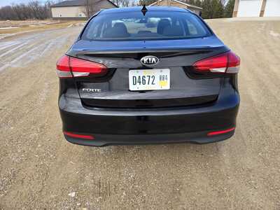 2017 Kia Forte, $8395. Photo 6