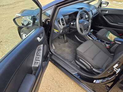 2017 Kia Forte, $8395. Photo 8