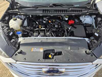 2020 Ford Edge, $13295. Photo 7