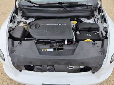 2018 Jeep Cherokee, $9895. Photo 7