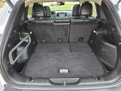 2018 Jeep Cherokee, $9895. Photo 12