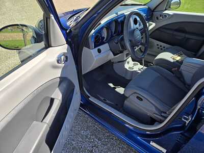 2009 Chrysler PT Cruiser, $4495. Photo 8