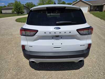 2021 Ford Escape, $18795. Photo 6