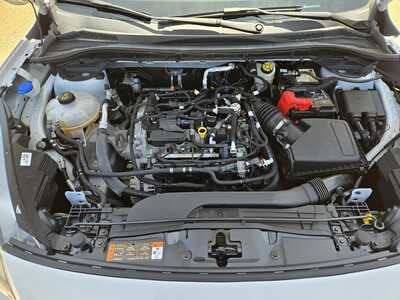 2021 Ford Escape, $18795. Photo 7