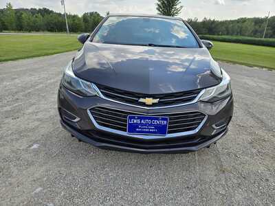 2017 Chevrolet Cruze, $10495. Photo 3