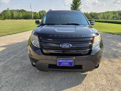 2015 Ford Explorer, $8795. Photo 3