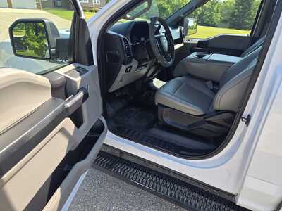 2016 Ford F150 Reg Cab, $15395. Photo 8