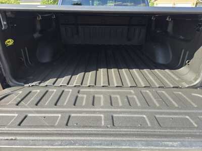 2015 Chevrolet 1500 Crew Cab, $15595. Photo 12