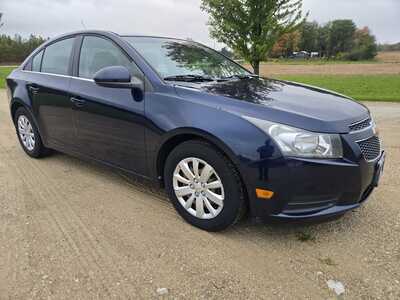 2011 Chevrolet Cruze, $4195. Photo 4