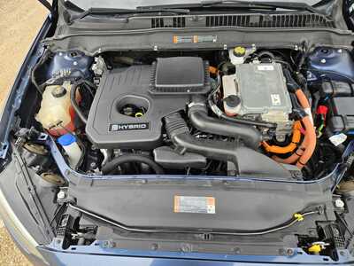 2019 Ford Fusion, $13395. Photo 7