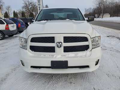 2014 RAM 1500 Crew Cab, $10995. Photo 3