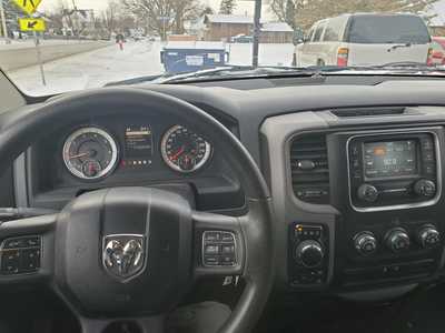 2014 RAM 1500 Crew Cab, $10995. Photo 9