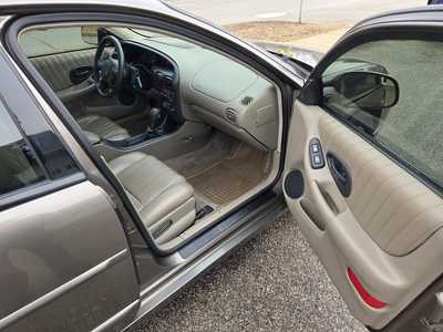 2001 Pontiac Grand Prix, $6995. Photo 7