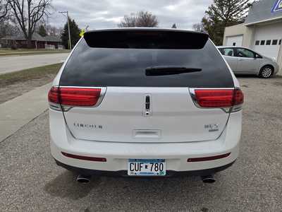 2011 Lincoln MKX, $6495. Photo 4