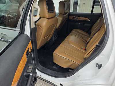 2011 Lincoln MKX, $6495. Photo 6