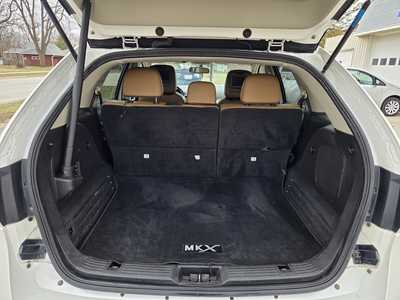 2011 Lincoln MKX, $6495. Photo 9