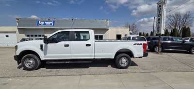 2020 Ford F250 Crew Cab, $28500. Photo 1