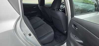 2015 Nissan Leaf, $4495. Photo 8